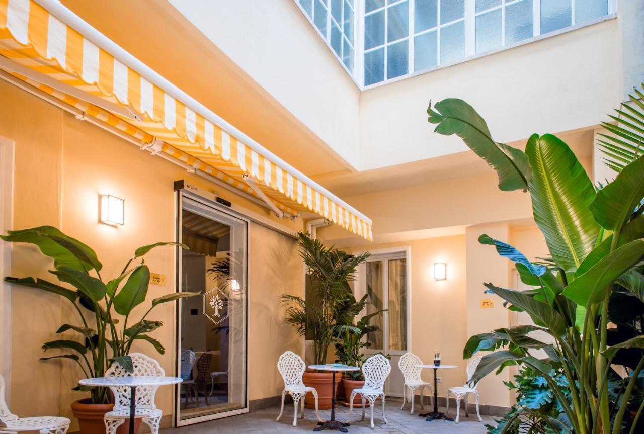 רומא Tree Charme Pantheon Hotel מראה חיצוני תמונה